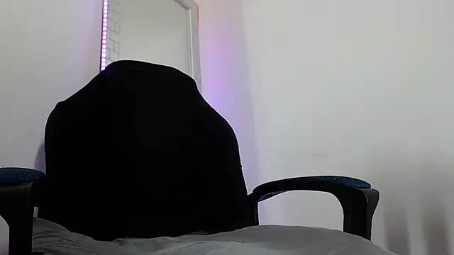 Nash_fit18's Live XXX Chat