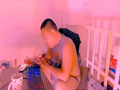 Živý XXX chat Hardking_69