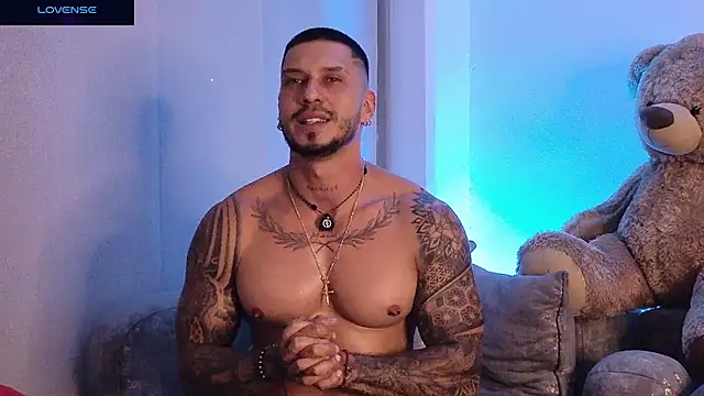 Chatroom XXX en direct de Seth_Vegaa