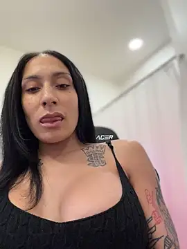 Chat XXX en directo de FerrariFrench