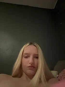 lexuslover687's Live XXX Chat