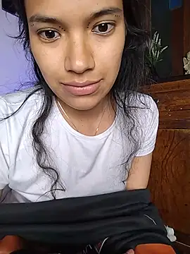 Amarilis_Lily élő XXX-chatje