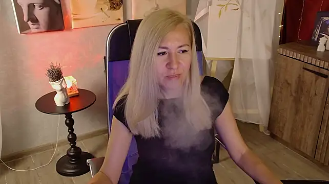 DonnaSmitth's Live XXX Chat
