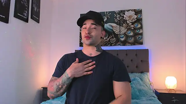 Mathew_Colee élő XXX-chatje