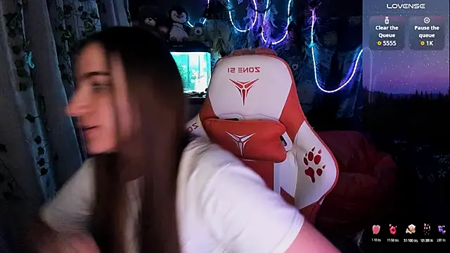 Selbi_Paine 现场XXX聊天