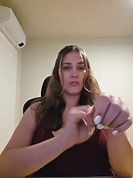 MiaRides19 Adlı Modelin Canlı XXX Sohbeti