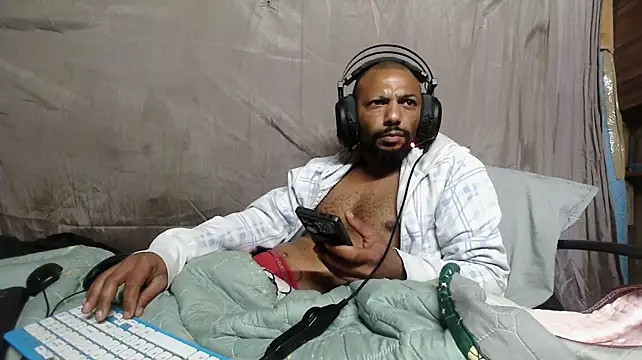 XXX chat uživo modela Camodick