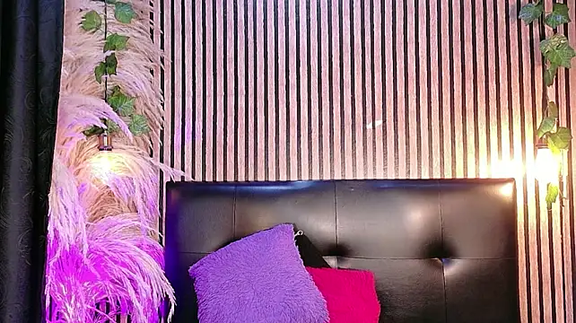 Hiddenhotcake Adlı Modelin Canlı XXX Sohbeti