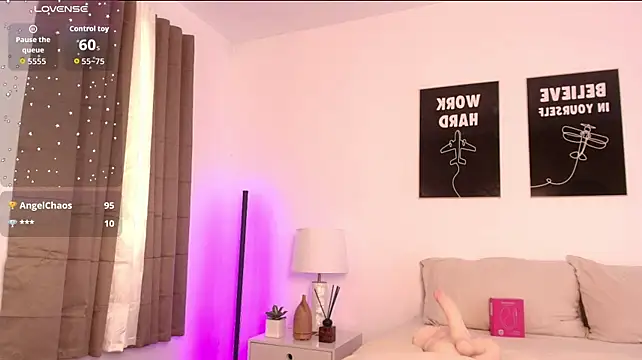 Dark_Asian1 Adlı Modelin Canlı XXX Sohbeti