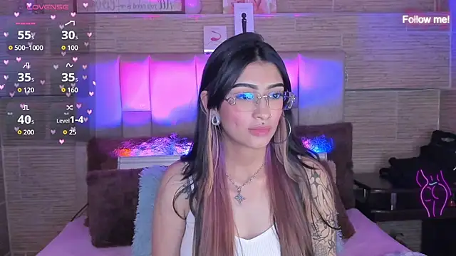 Chat XXX Live mia_devine_