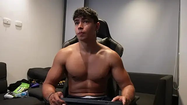Bray_Kevin 라이브 XXX 채팅