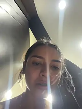 violeta365 XXX чат на живо