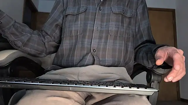 Chat +18 de Opondestre00420 ao vivo