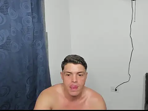 Diegoacostabigcock's Live XXX Chat