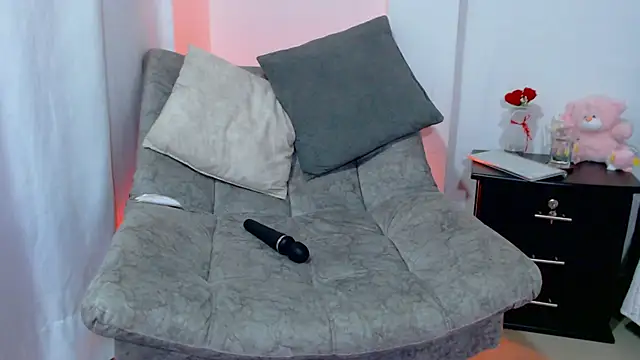 Pepper-7 Live XXX-Chat
