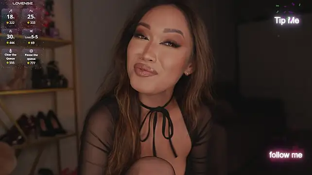 Kami_Lee_XO Chat XXX in diretta