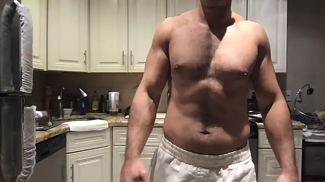 BigGuyMuscle Adlı Modelin Canlı XXX Sohbeti