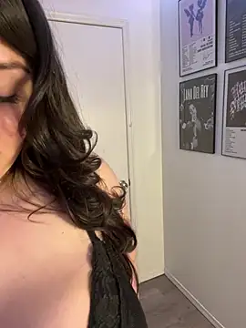 Evemeqt's Live XXX Chat