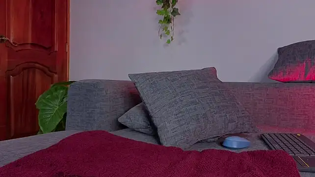 دردشة kyliesweet26 الجنسية المباشرة
