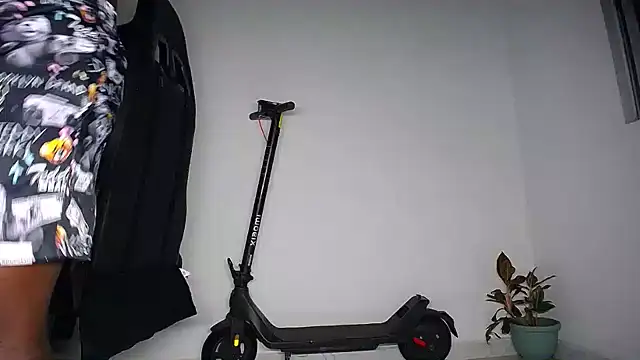 Chat XXX en directo de MAXJONES_2