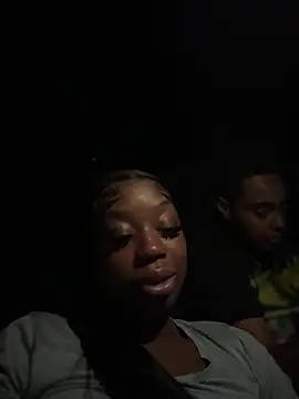 sevynsexysinssのウェブカメラショー