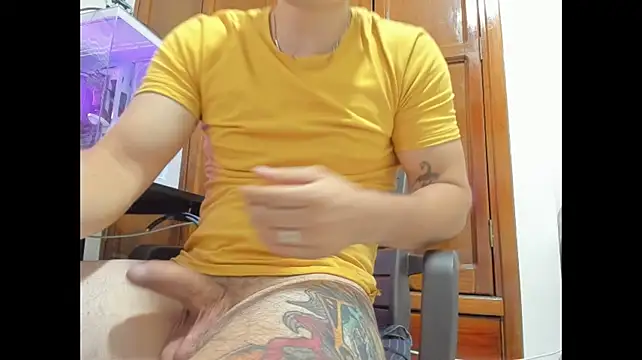ChicoMaloFfF Live XXX Chat