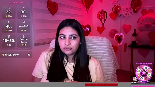 cloe_small's Live XXX Chat