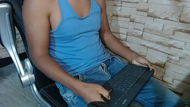 sexymen----- Live XXX Chat