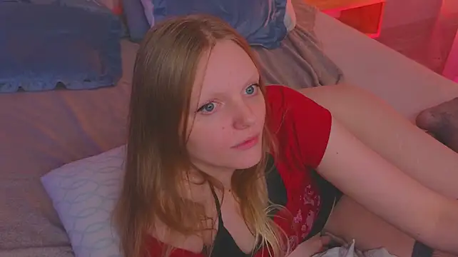 XXX chat uživo modela evangel1ne