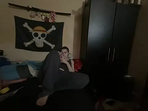 Snowbunnycake_131's Live XXX Chat