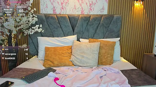 Ayla_min's Live XXX Chat