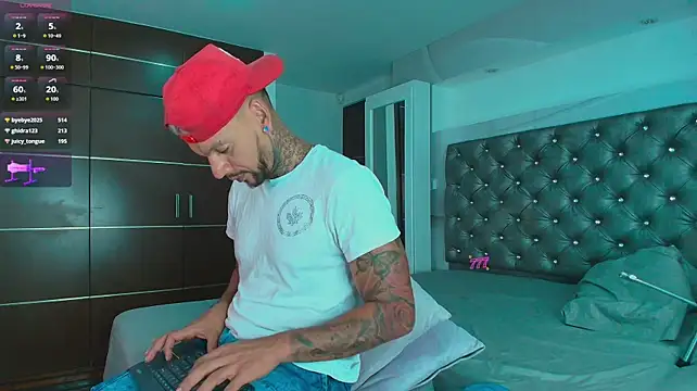 Valentiinoss XXX чат на живо