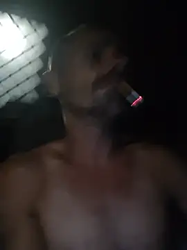 แชท XXX สดของ DaddyAndSplashQueen