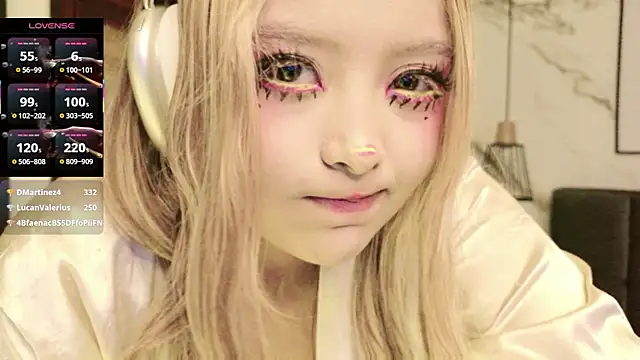 Teen_sofia_ 即時 XXX 聊天