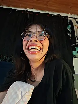Chat +18 de Sweetiedolly011 ao vivo
