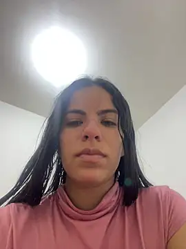 دردشة EyesGrin الجنسية المباشرة