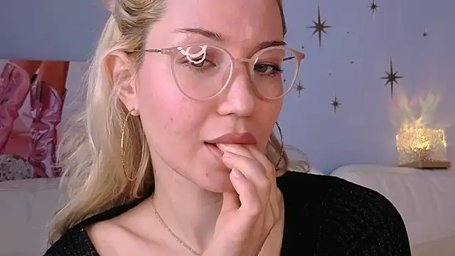 Lilo_Sims' Live XXX Chat
