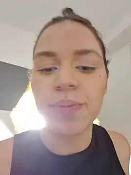 Chat XXX ao vivo de Danni_shy