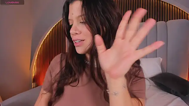 Chatroom XXX en direct de emperatriz_reyes