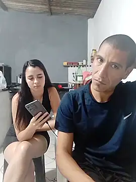 Rodri-Cami's Live XXX Chat