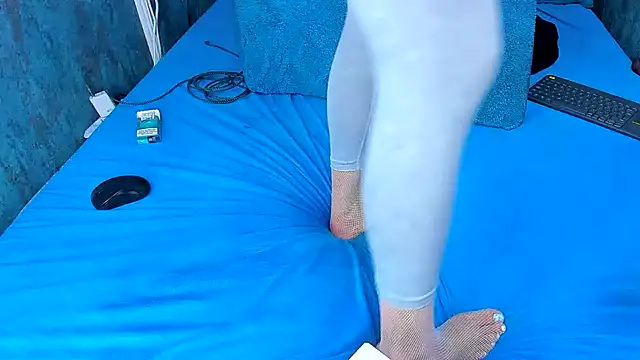 XXX chat uživo modela RedAssHottie