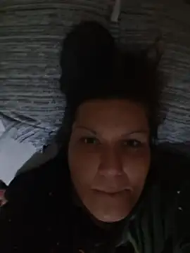 Phatpussy6988's Live XXX Chat