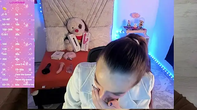 Mia_Victoria22's Live XXX Chat