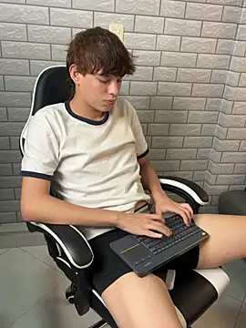 Chat XXX Live Nicola_hard