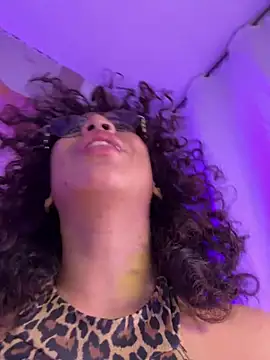 XXX chat uživo modela Woo_isDaphne