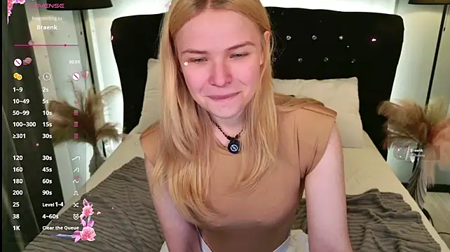 ChloeWells' Live XXX Chat
