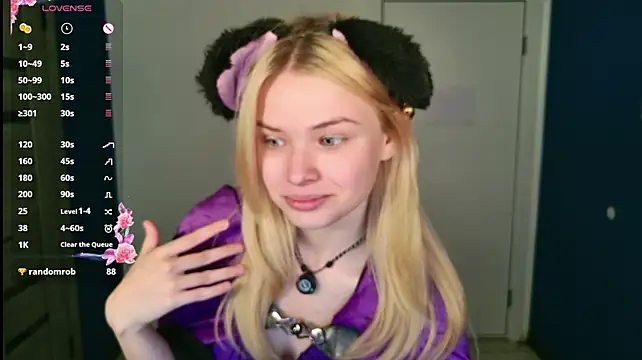 Онлайн чат XXX ChloeWells