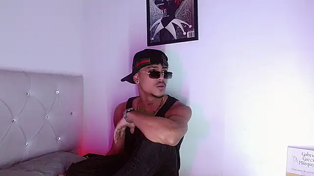 دردشة Angel_foxc13 الجنسية المباشرة