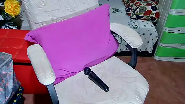 Filipina_Desire Live XXX-Chat