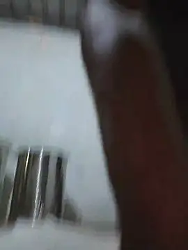 Daddyishere_19 Pertunjukan Webcam